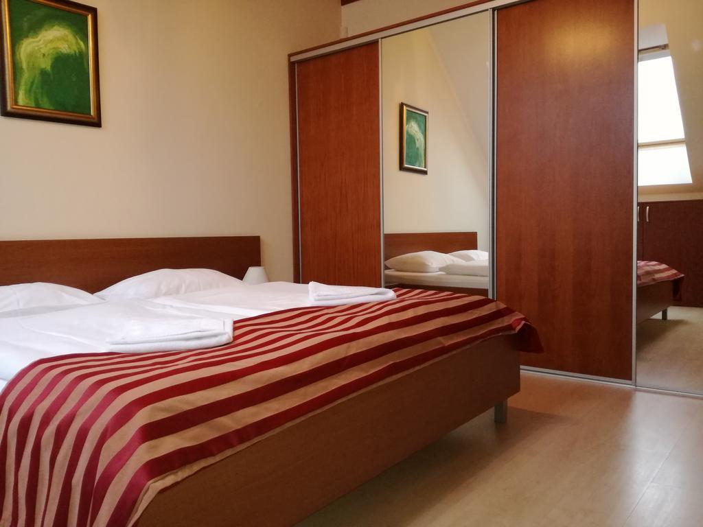 Bešeňová Luxury Apartment מראה חיצוני תמונה